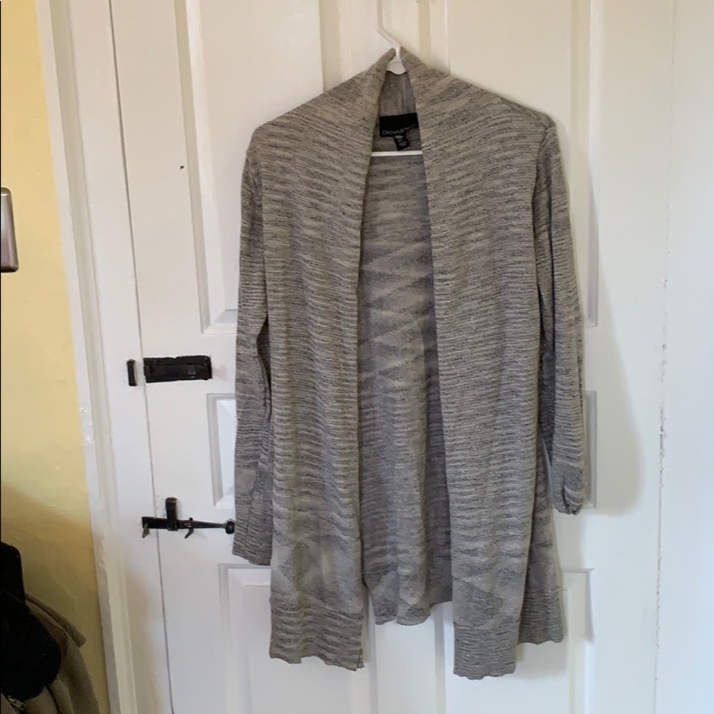 Grey sweater with light sparkle